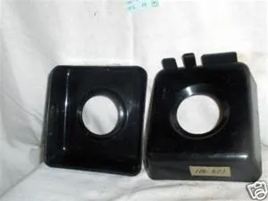 Arctic fuel tank bib