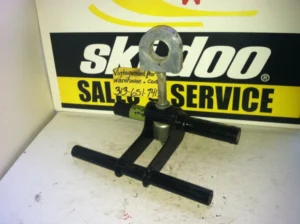 Skidoo suspension pivot block